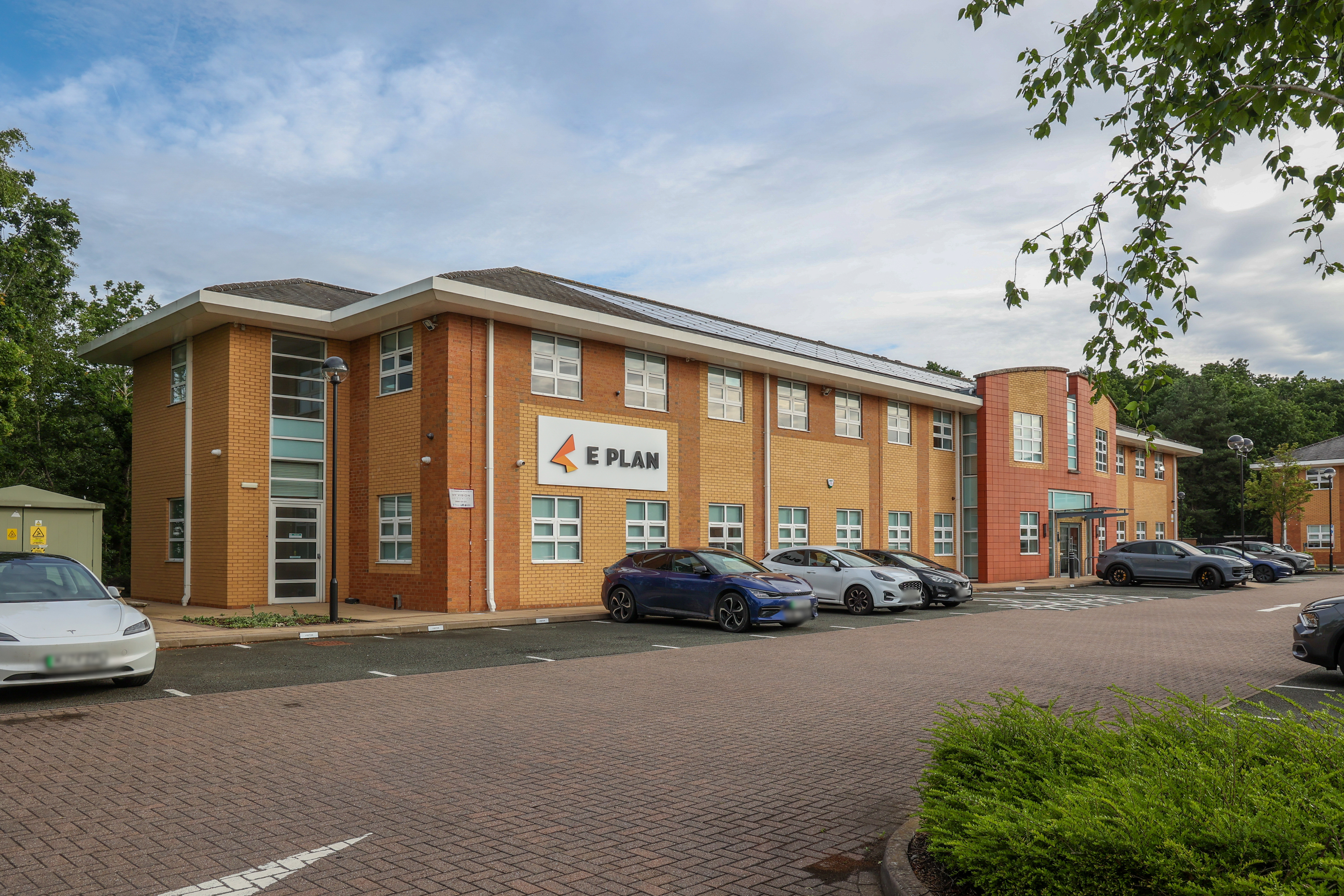 Charter Court 1, Wolverhampton Business Park