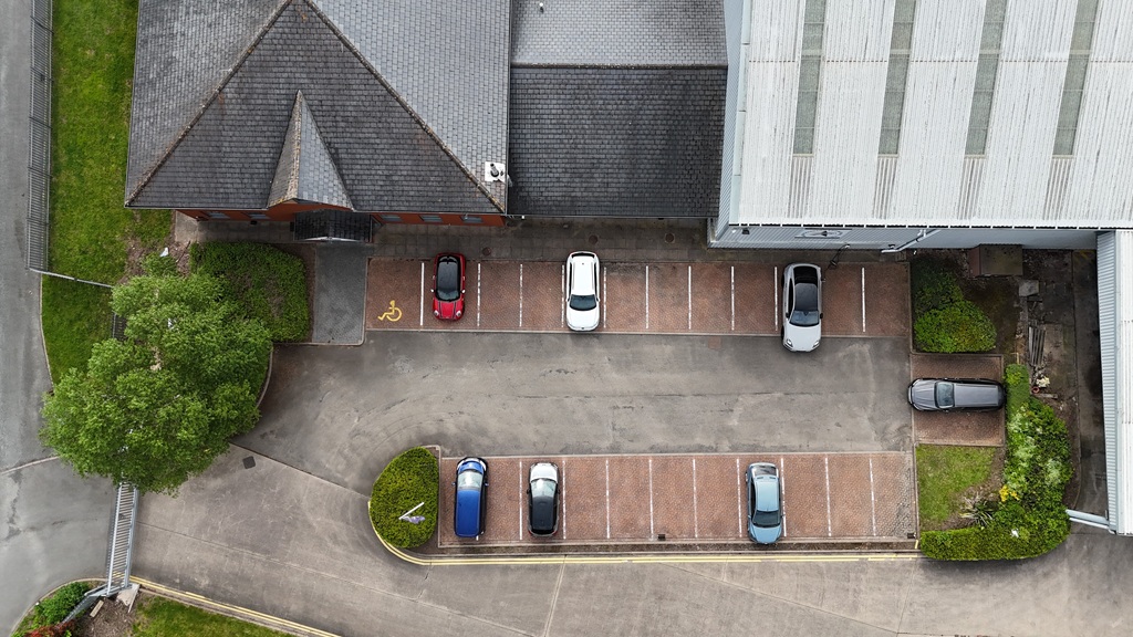 Hereward Rise, Halesowen - 11