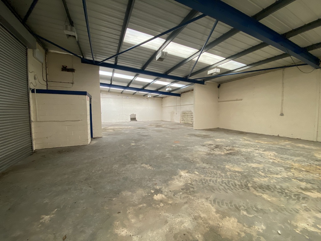 Hewell Road, Redditch - Yard and Premises