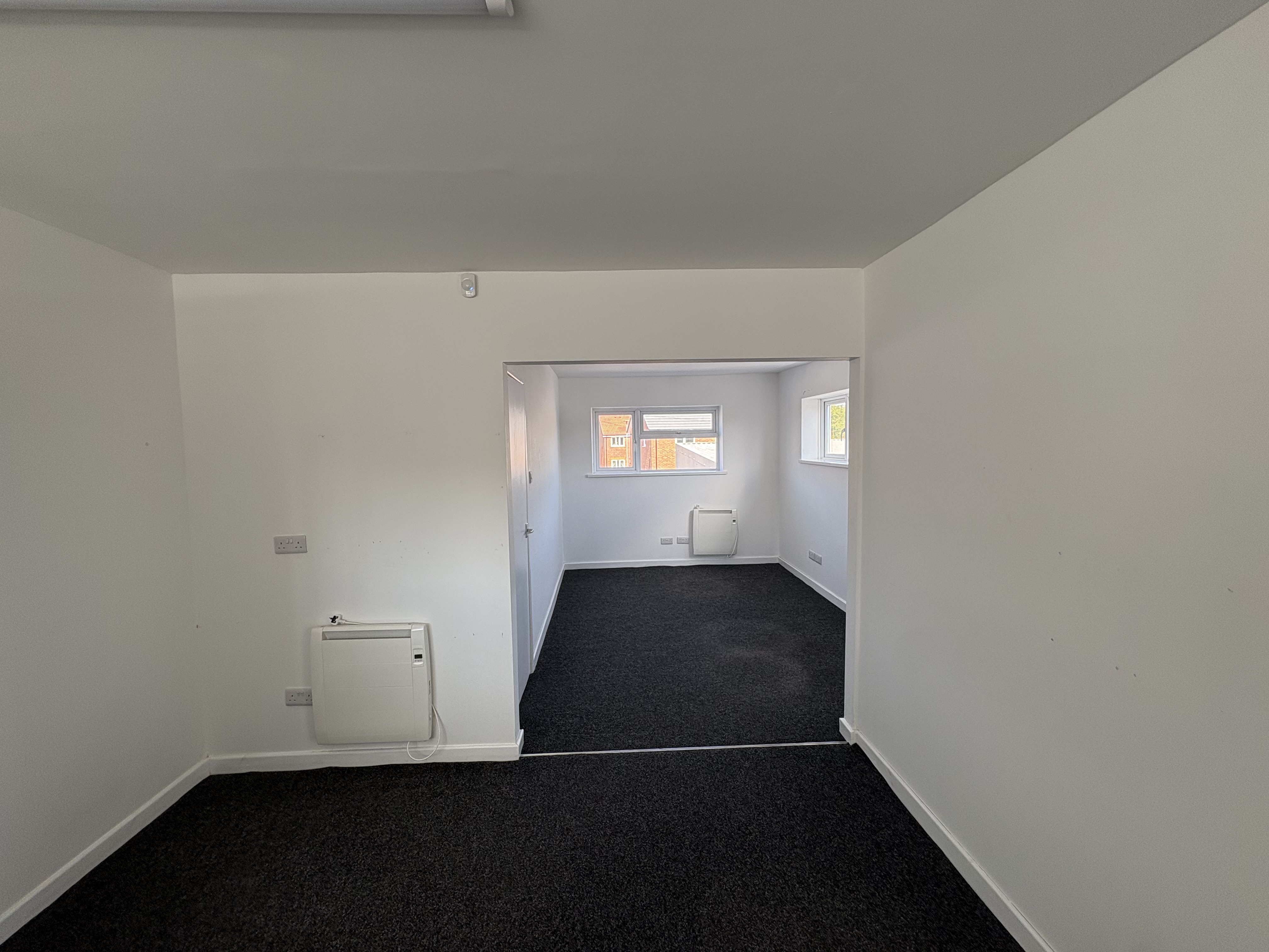 Woods Lane, Cradley Heath - 1A & 1B