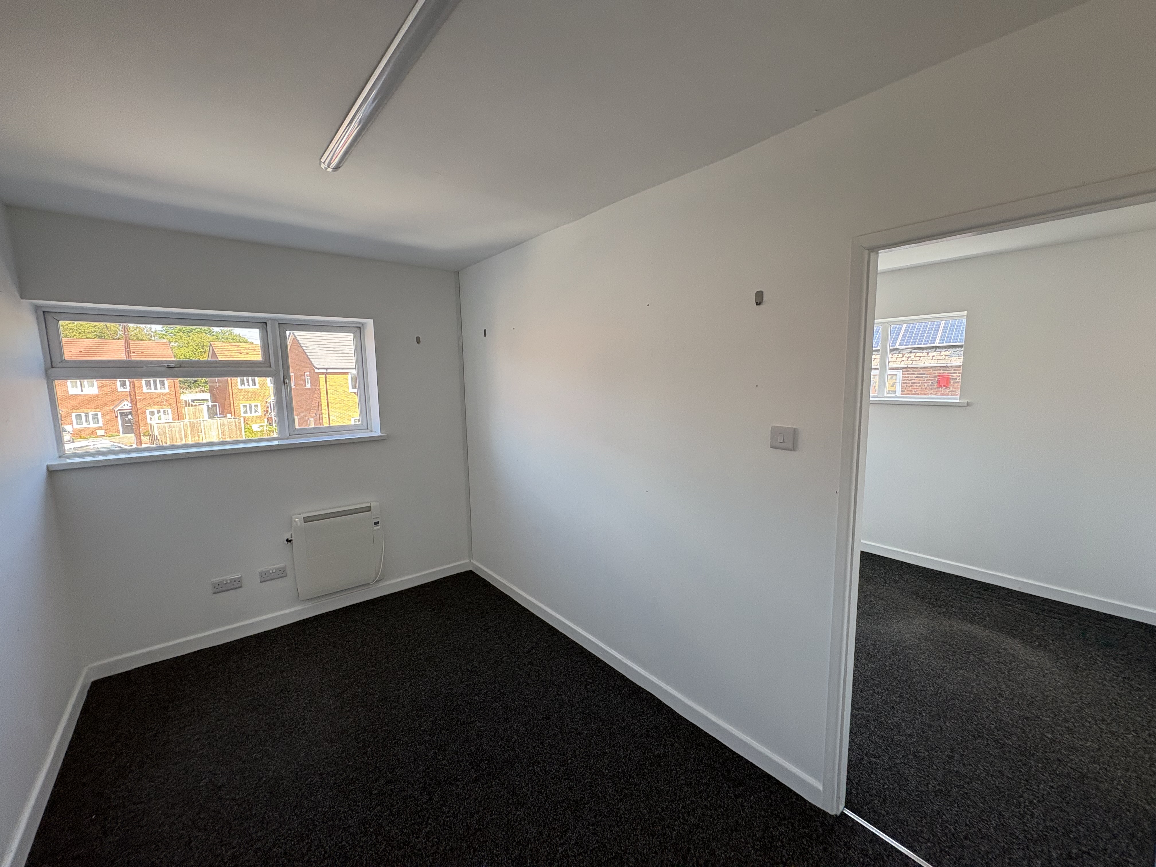 Woods Lane, Cradley Heath - 1A & 1B