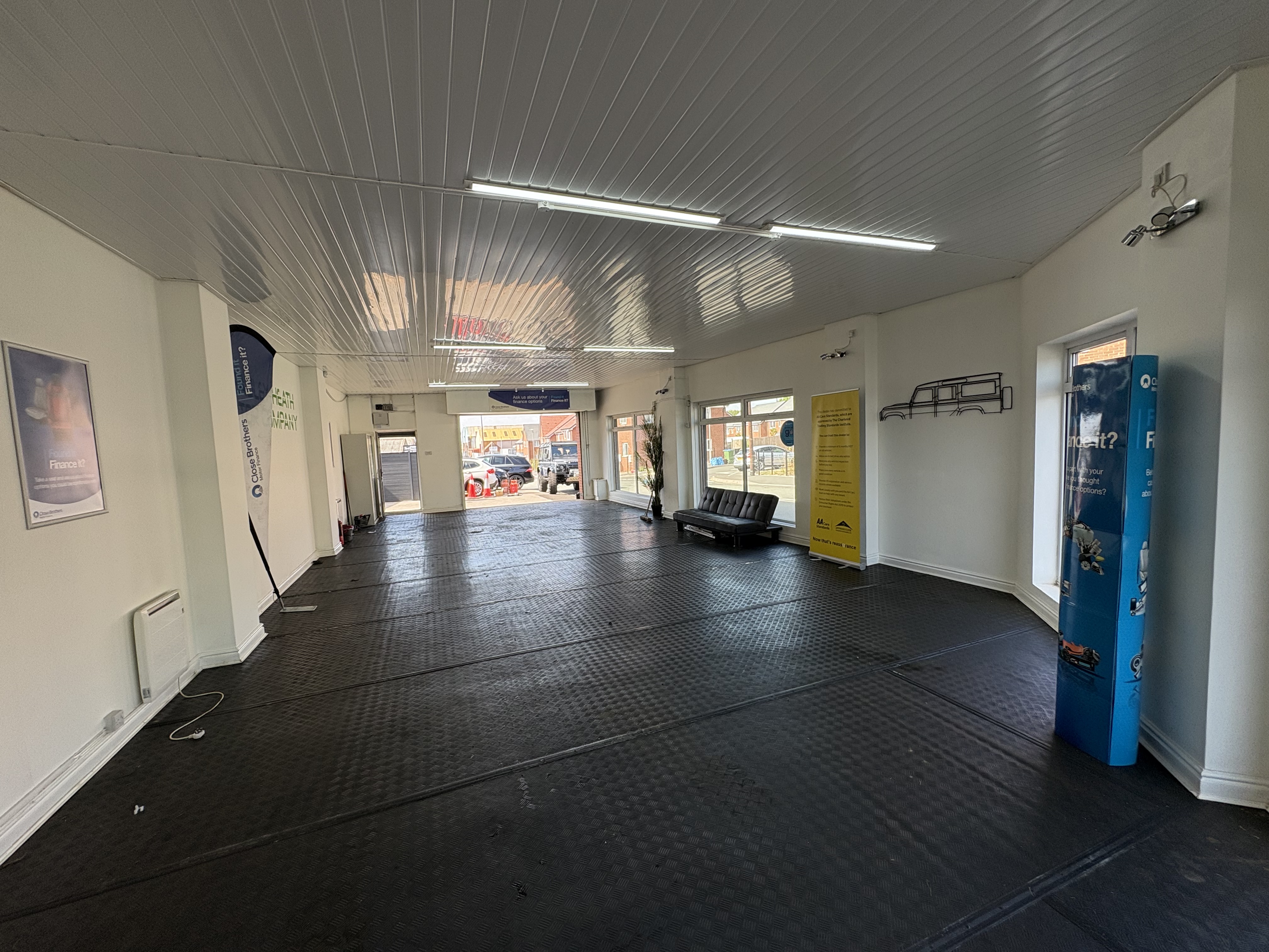 Woods Lane, Cradley Heath - 1A & 1B